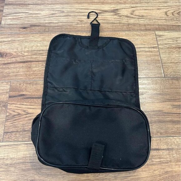 Adidas toiletry travel bag. Hook for hanging, multiple compartments. New conditi - Picture 2 of 8